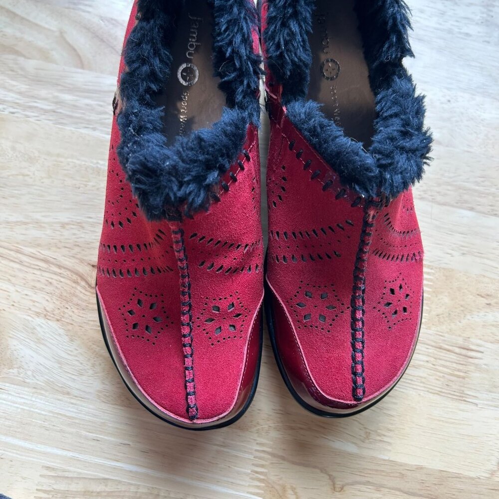Jambu Womens Decorative Red Suede Black Fur Trim Shoes Sz 7 1/2 - Picture 5 of 9